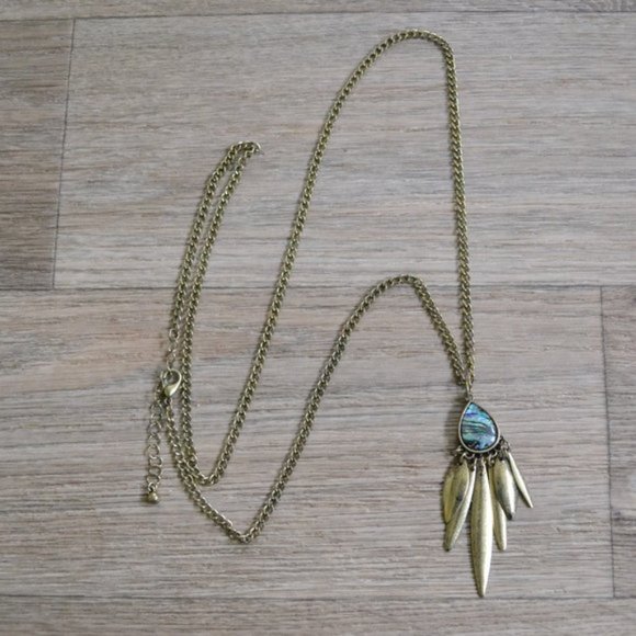 Dreamcatcher Abalone Gold Shell Charm Necklace - Picture 2 of 3